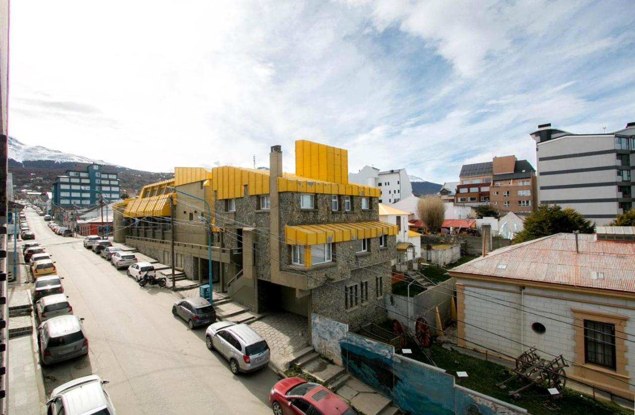 Rivadavia Apartamentos Ushuaia Exterior photo